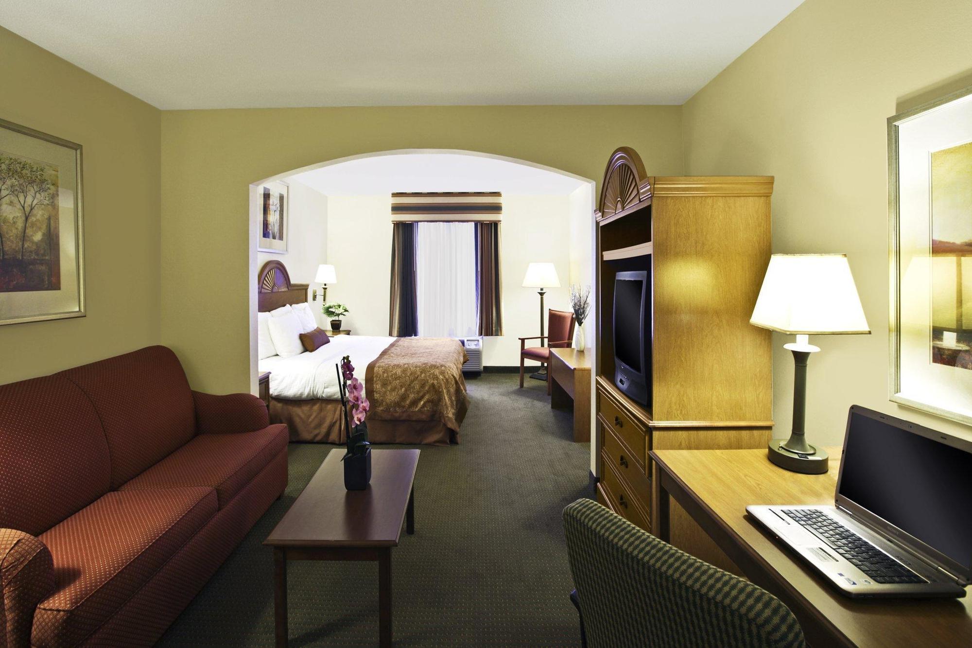 Best Western Plus Richmond Hill Inn Екстер'єр фото